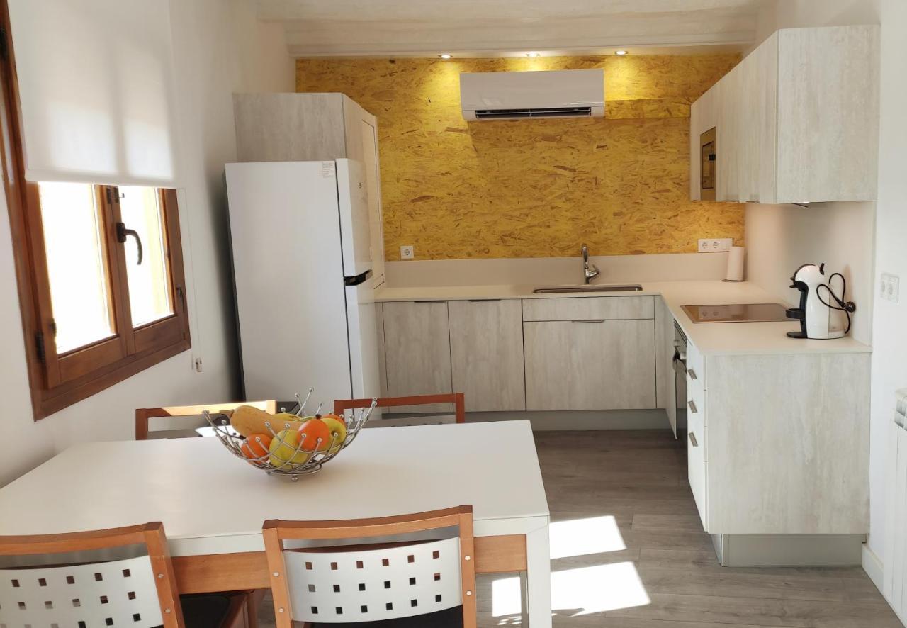 Apartaments Rurals Cal Parro, Batea Екстер'єр фото