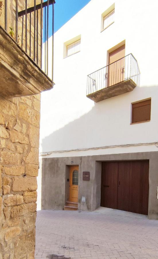 Apartaments Rurals Cal Parro, Batea Екстер'єр фото